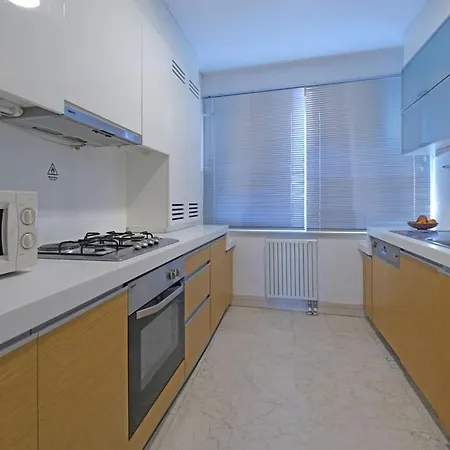 Cheya Gumussuyu Daire İstanbul